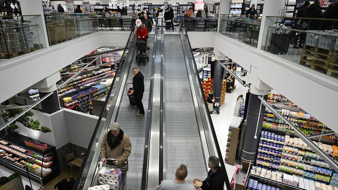 Suomi on vuodesta toiseen eniten uusiutuvia luonnonvaroja kuluttavien maiden joukossa. EMMI KORHONEN / LEHTIKUVA.