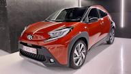 Lähes joka viides viime vuonna ensirekisteröity auto oli Toyota.