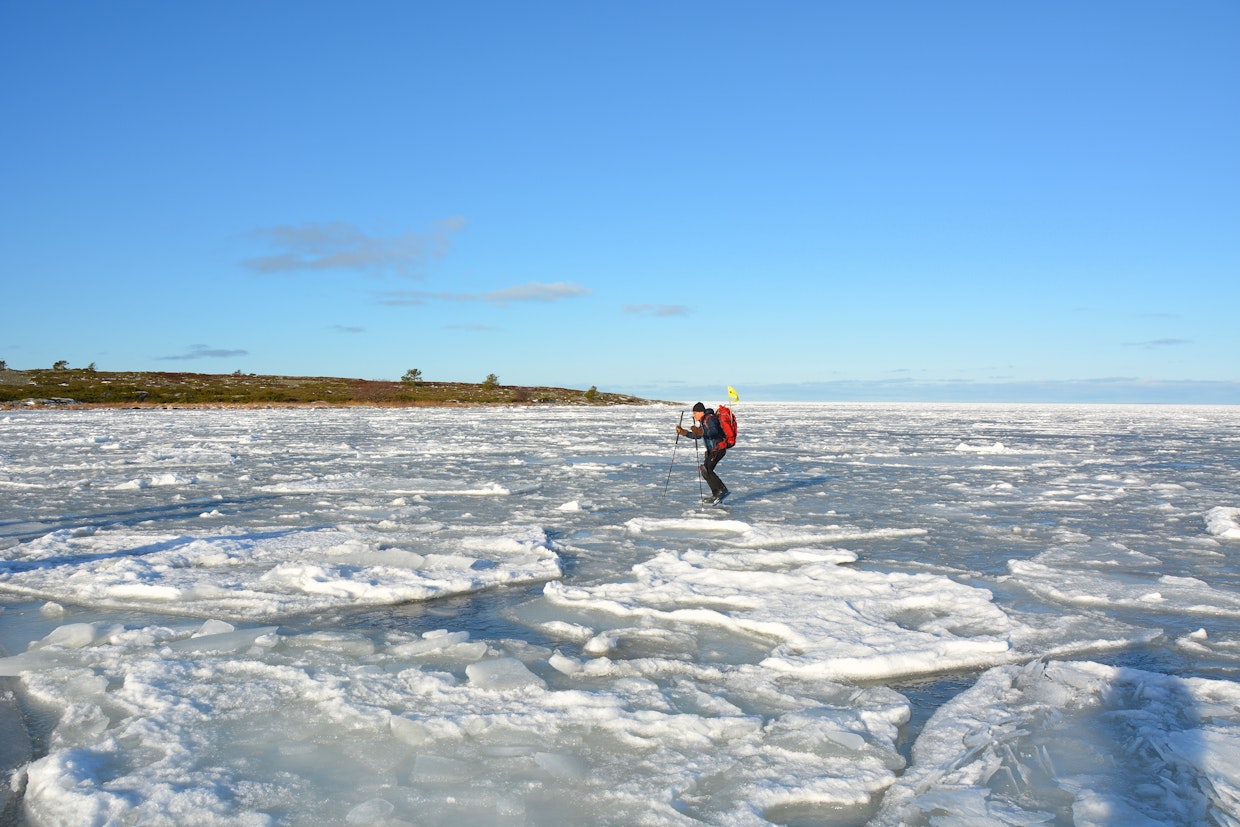 Vahva ja taitava luistelija pärjää huonommallakin jäällä. Jää tarjoaa lukemattomia eri pinnanmuotoja.