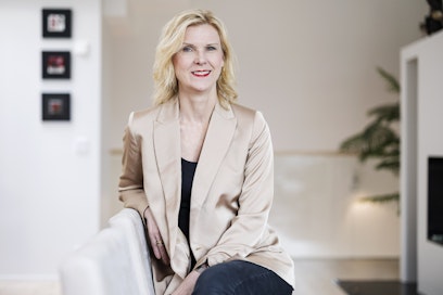 Kristiina Helenius sanoo, että aiemmin Suomen ja Yhdysvaltain suhteet ovat olleet jo pitkään hyvät, mutta suhdetta on leimannut tietty harmittomuus. LEHTIKUVA/ Roni Rekomaa. 