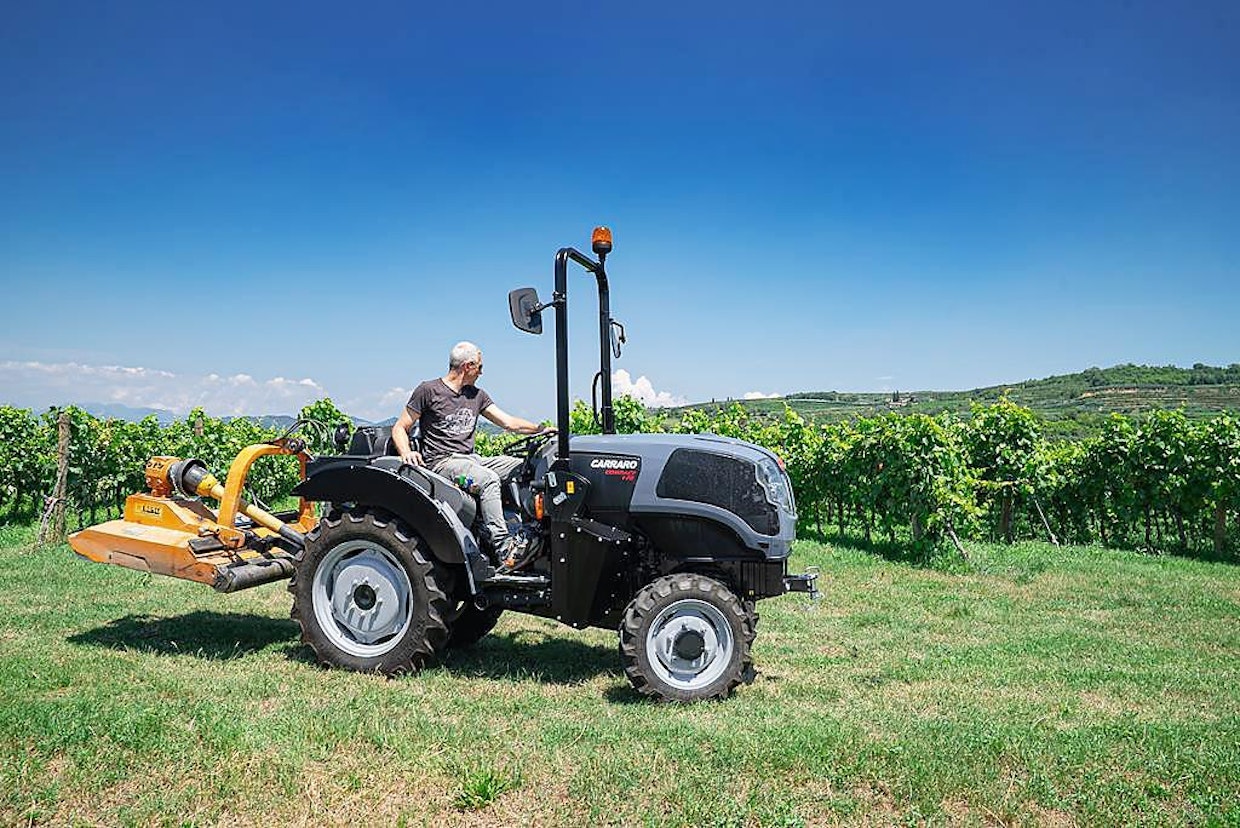 Carraro Compact V75 on italialaisen Carraron finalisti erikoistraktoreiden sarjassa.