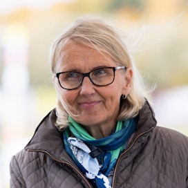 Marjaana Alaviuhkola jättää luottamustehtävänsä Ruotsin raviurheilun keskusjärjestön hallituksen puheenjohtajana.