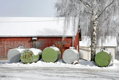 Maatilat saavat nyt öljyä neljänneksen alkusyksyä halvemmalla, mikäli tankit jätettiin silloin täyttämättä.