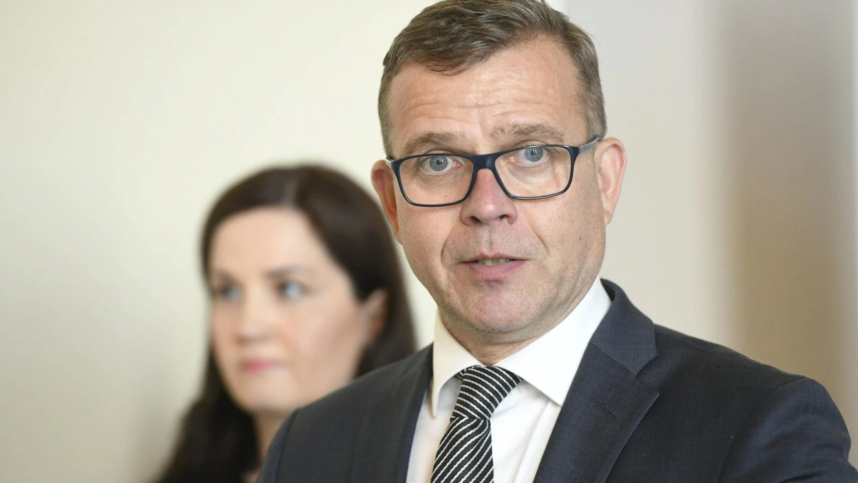 Nykyiselle puheenjohtajalle Petteri Orpolle ei ole ilmaantunut haastajia puheenjohtajavalintaan.