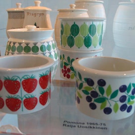 Vintage-astiat houkuttelevat asiakkaita yhä useammassa Iittalan myymälässä.