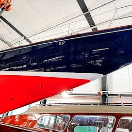 Blue Marlin on rakennettu Englannissa vuonna 1937. Sitä alettiin entisöidä Kotkassa vuonna 2008.