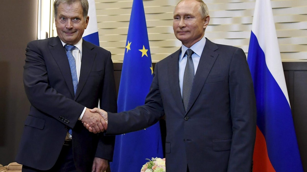 Venäjän presidentti Vladimir Putin saapuu Suomeen ensi viikon keskiviikkona. Niinistö ja Putin keskustelevat maiden suhteiden lisäksi kansainvälisistä kysymyksistä ja illallistavat Suomenlinnassa. LEHTIKUVA / MARKKU ULANDER