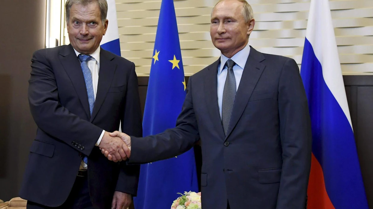 Venäjän presidentti Vladimir Putin saapuu Suomeen ensi viikon keskiviikkona. Niinistö ja Putin keskustelevat maiden suhteiden lisäksi kansainvälisistä kysymyksistä ja illallistavat Suomenlinnassa. LEHTIKUVA / MARKKU ULANDER