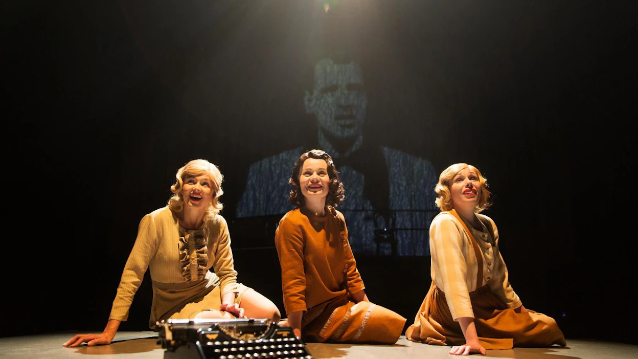 Vuonna 2017 Pohjois-Karjalassa teatterilippuja myytiin varsin vähän suhteessa asukaslukuun. Kävijämäärät on kuitenkin saatu nousuun, esimerkiksi Harmony Sisters -esitys keräsi suuren yleisön. Julkiset avustukset ovat silti teatterille tärkeitä.