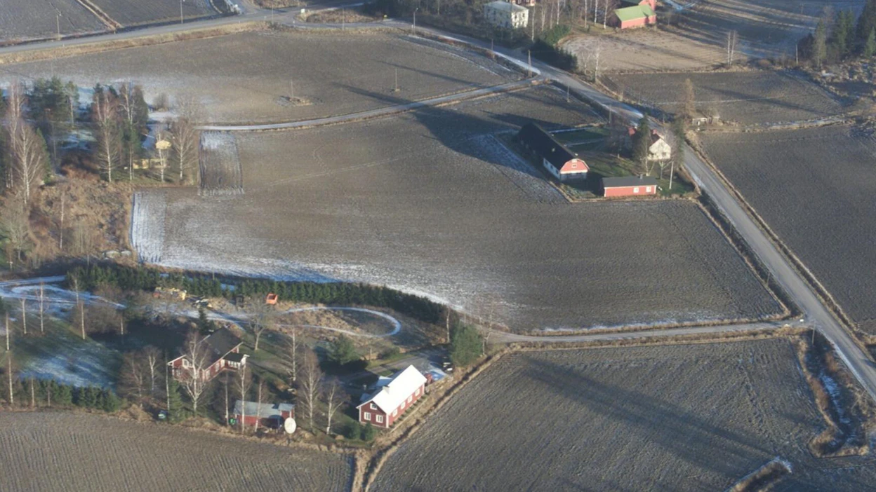 Iso osa hehtaarikohtaisista tuista on maksettu tukioikeuksien perusteella. Ensi vuonna käytäntö siirtyy historiaan. Kuvituskuva.