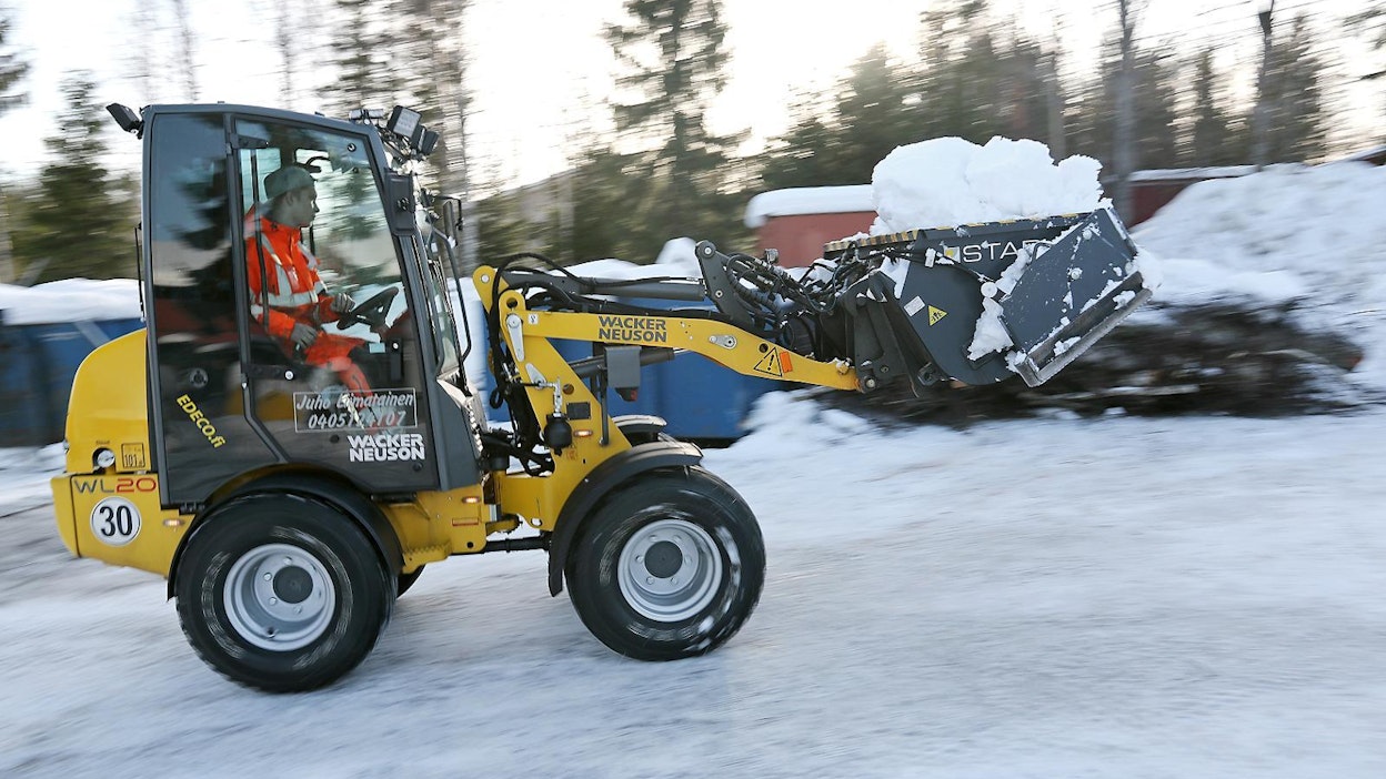Wacker Neuson WL20:n voimanlähteenä on Perkinsin kolmisylinterinen, 23,4 kilowattinen moottori.