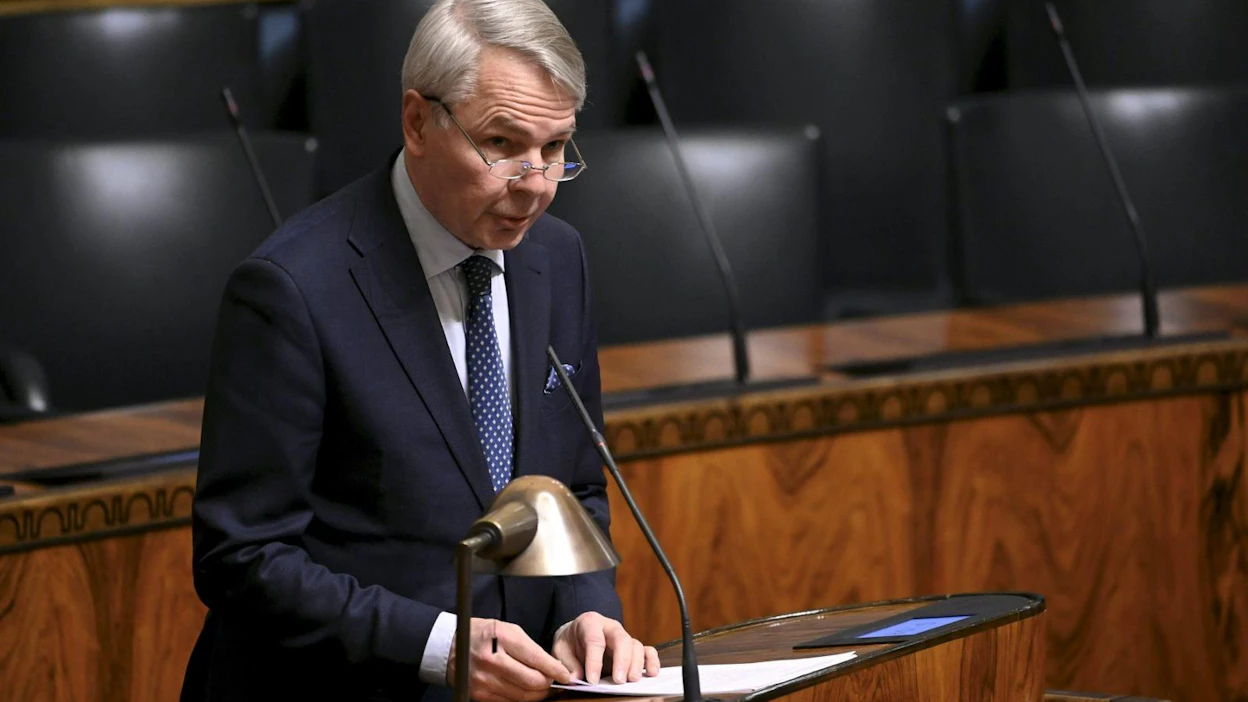 Haavisto korostaa kaikkien diplomaattisten kontaktien tärkeyttä, etenkin kun sotilaallinen tilanne näyttää kiristyneen. LEHTIKUVA / HEIKKI SAUKKOMAA