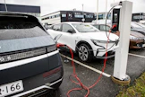 Polttoaineen kallistuminen on lisännyt kiinnostusta käytettyihin sähköautoihin.