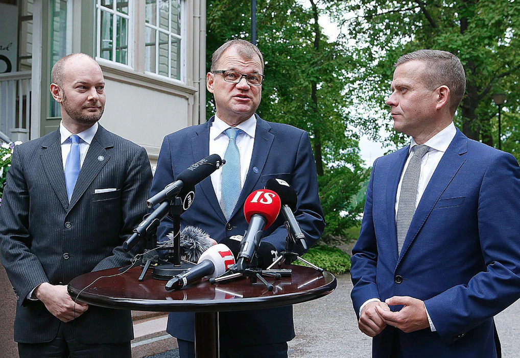 Hallituskolmikko kokoontui keskiviikkona kehysriihen Kesärannassa. Neuvottelut päättyivät seuraavana päivänä torstaina.