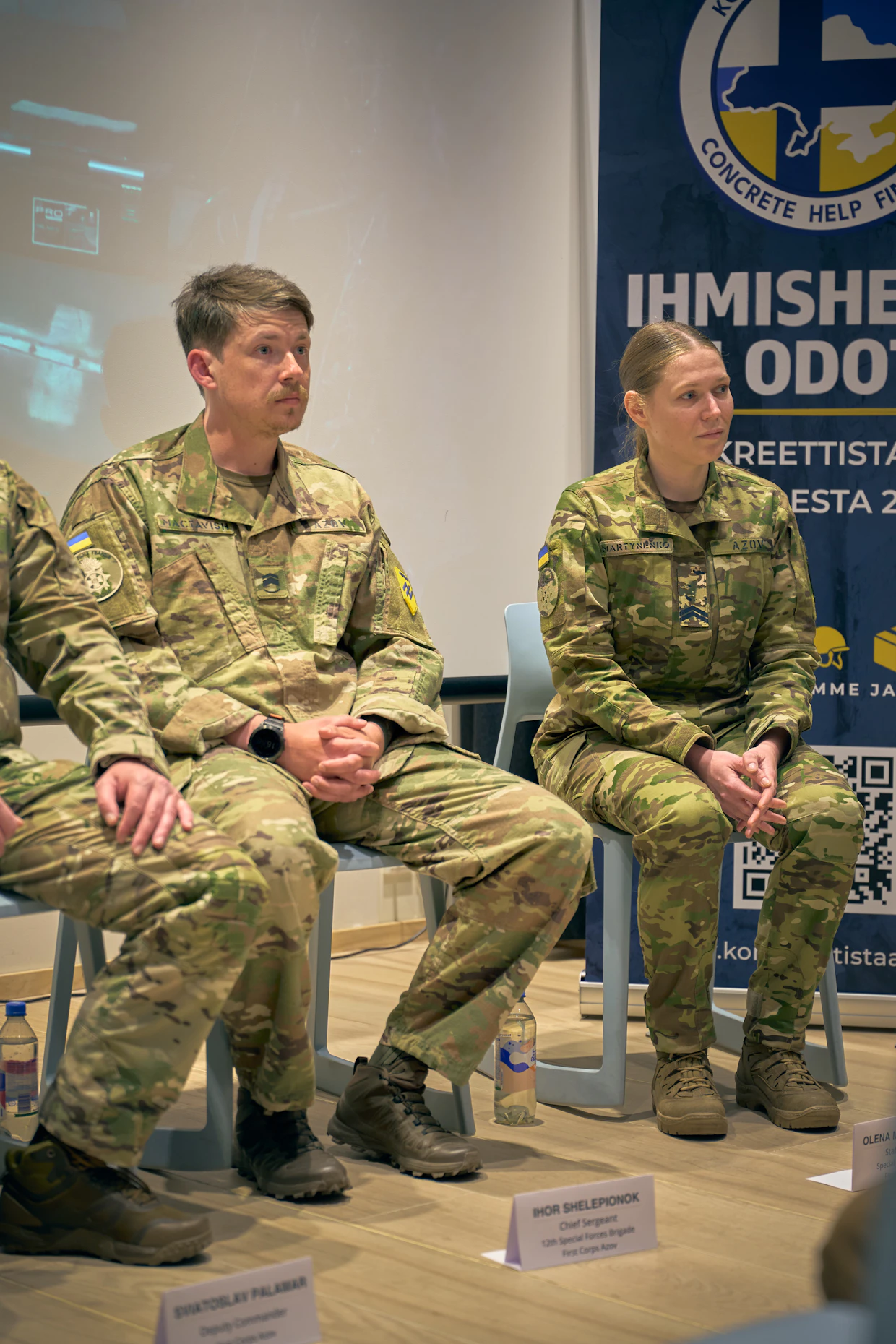 Ylivääpeli Ihor Shelepionok vasemmalla.