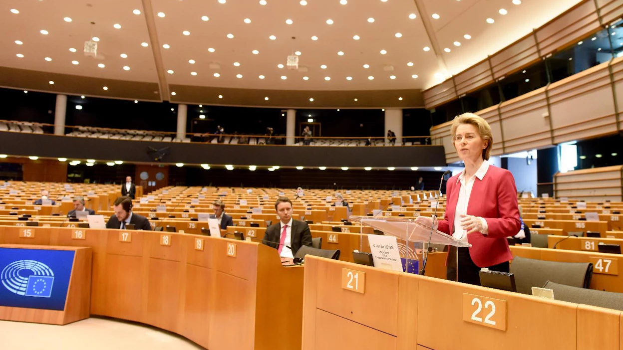 Euroopan komission puheenjohtaja Ursula von der Leyen.