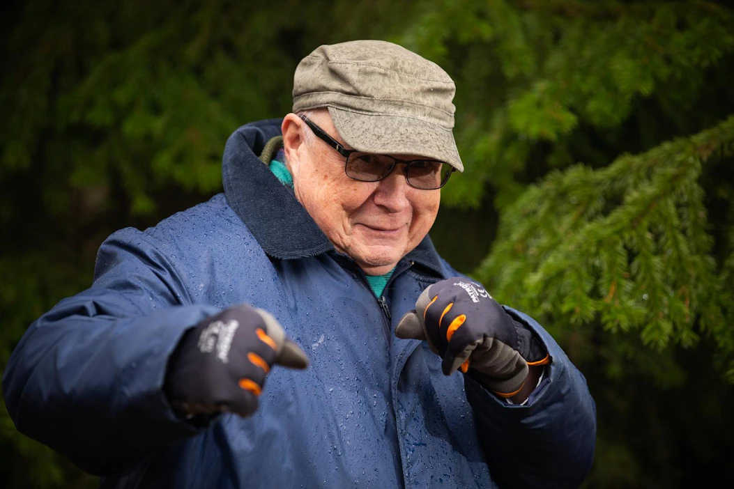 Oikeudenkäynti oli Toivo Hyväriselle valtava riski ja hän tiedosti sen. Silti hän ei voinut mitenkään jättää katkontakiistaa selvittämättä, niin paljon se häntä harmitti. Nyrkkeilyä harrastava mies halusi katsoa asian loppuun asti.