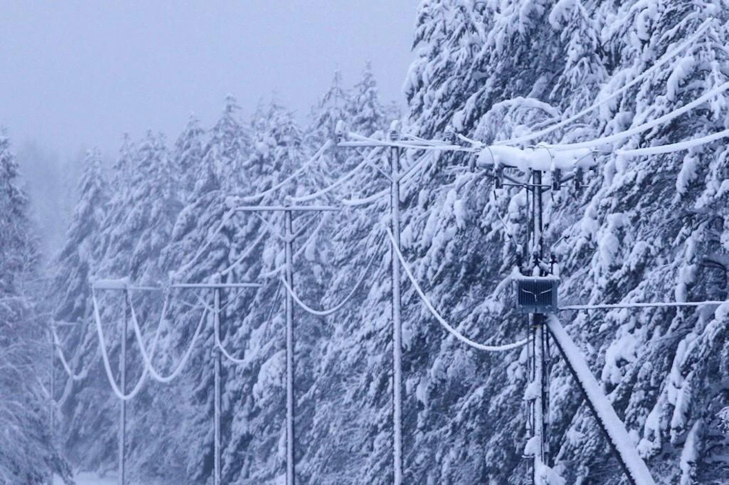 Jos pakkanen paukkuu rajusti, voi tänä talvena tulla uusia rajuja sähkön hintapiikkejä.