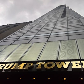 Trump Tower New Yorkin Manhattanilla on Yhdysvaltain väistyvän presidentin Donald Trumpin liiketoiminnan hermokeskus.