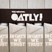 Oatly väitti Twitterissä ja Facebookissa, että maito- ja lihateollisuus päästää enemmän hiilidioksidia ilmaan kuin kaikki maailman lentokoneet, junat, autot, veneet ja muut yhteensä.