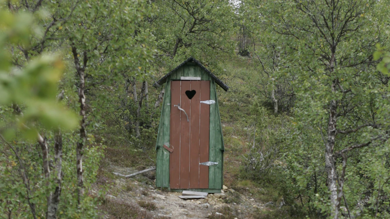 Vatsatautiin sairastuneen retkeilijän on itsehoidon lisäksi syytä miettiä myös sitä, miten sairastuneena voi ottaa kanssaretkeilijät huomioon ja huolehtia hygieniasta.