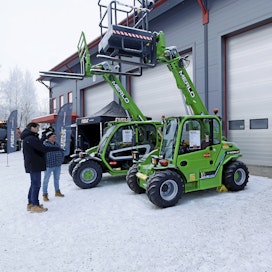Merlon sähkökurottajan suurin nostokorkeus on 4,8 metriä.