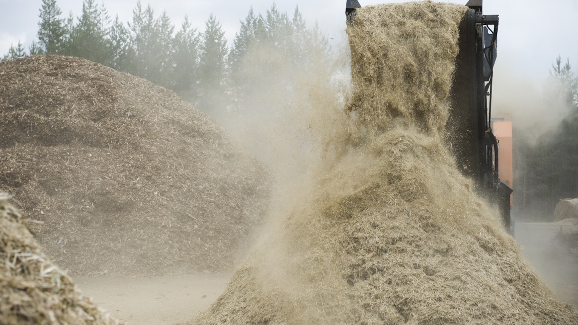 350 000 euroa kohdennetaan metsähakkeen saatavuutta edistävän neuvontakampanjan toteuttamiseen osana vihreän siirtymän kokonaisuutta.