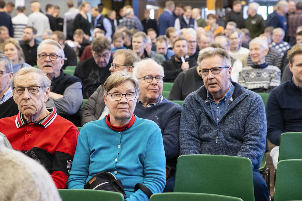 Väki on löytänyt tälläkin kertaa tiensä Teeriharjulle.