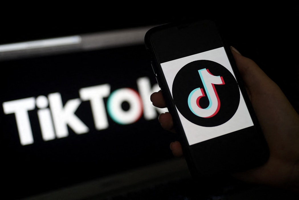 Telian Tiktok-kielto koskee noin 20 000:ta työntekijää. LEHTIKUVA/AFP.