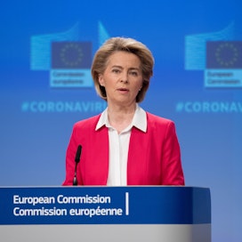 Komission puheenjohtaja Ursula von der Leyen kertoi viikko sitten keskiviikkona myös muista komission pyrkimyksistä sähkön kuluttajahintojen hillitsemiseksi. Kuvituskuva.