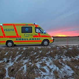 Ambulanssi sairaankuljetus Tuomo Maavirta