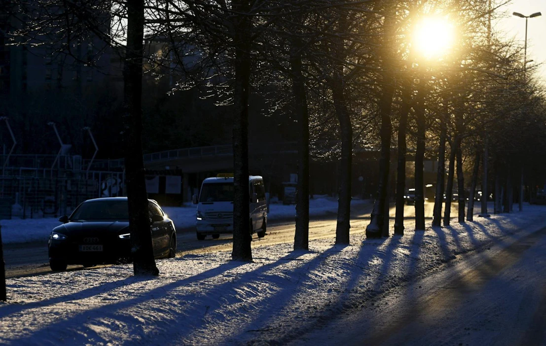 Sunnuntaista ennustetaan kaunista talvipäivää läntiseen ja eteläiseen Suomeen. LEHTIKUVA / Vesa Moilanen
