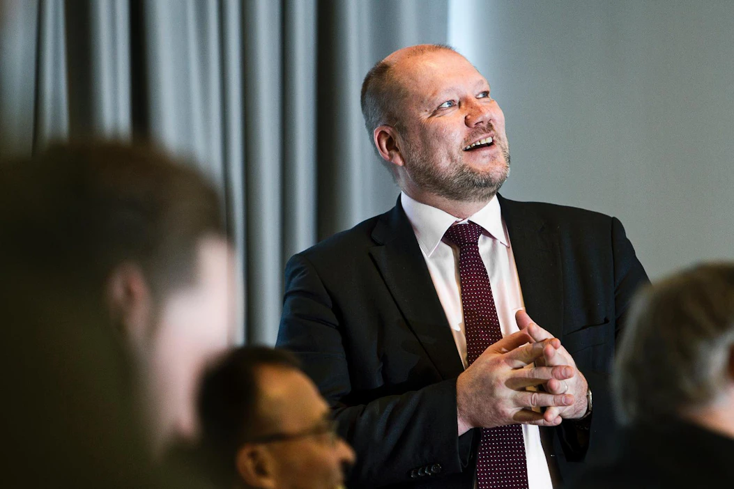 Atrian toimitusjohtaja Juha Gröhn antaa sianlihan viennin aukeamisesta kiitosta Suomelle.