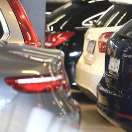 Autojen määräaikaiskatsastuksia tehdään Suomessa vuosittain yli kaksi miljoonaa.