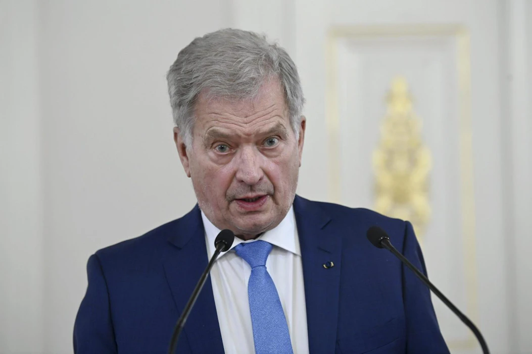 Presidentti Sauli Niinistö on aiemmin tällä viikolla keskustellut Ukrainan tilanteesta puhelimitse Yhdysvaltain ja Venäjän presidenttien kanssa. LEHTIKUVA / MARKKU ULANDER