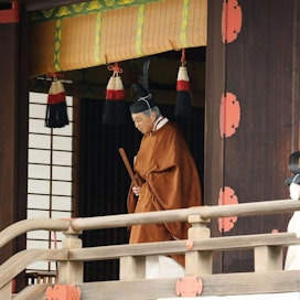 Seremoniat keisari Akihiton vallan luovuttamiseksi seuraajalle käynnistyivät Tokiossa. LEHTIKUVA/AFP