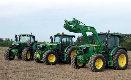 John Deere uudistaa traktorimallistoaan ensi vuoden markkinoille.