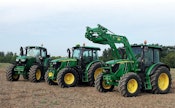 John Deere uudistaa traktorimallistoaan ensi vuoden markkinoille.