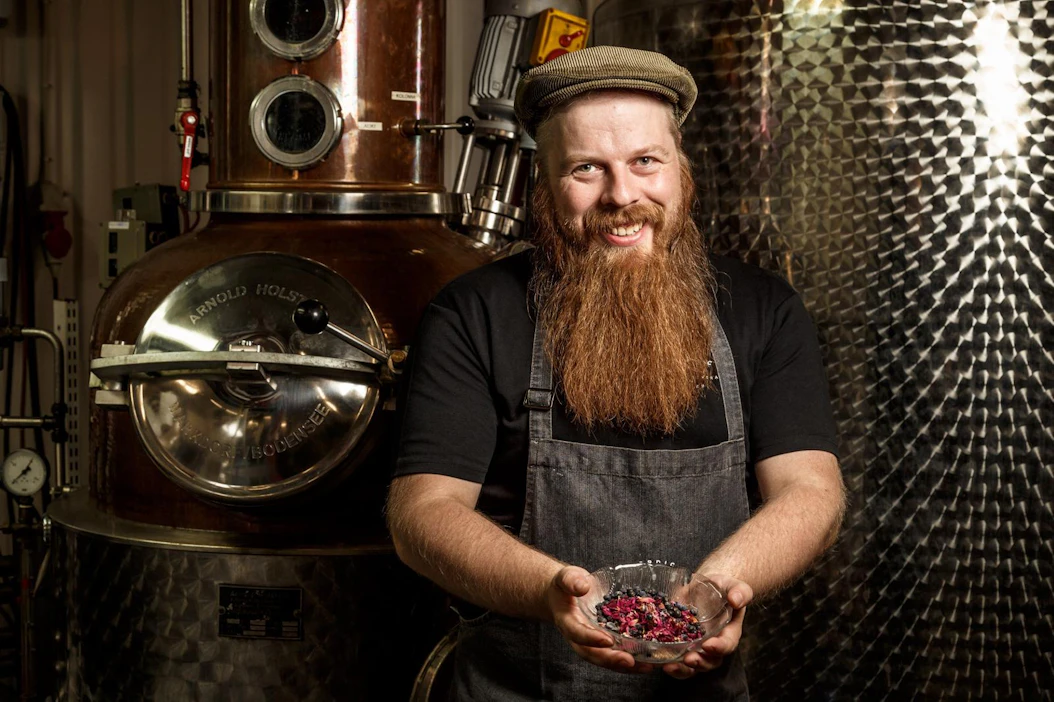 Asko Ryynäsen tislaama Arctic Blue Gin palkittiin alkuvuodesta myös Spirit of the year -palkinnolla World Spirits Awards -kilpailussa.