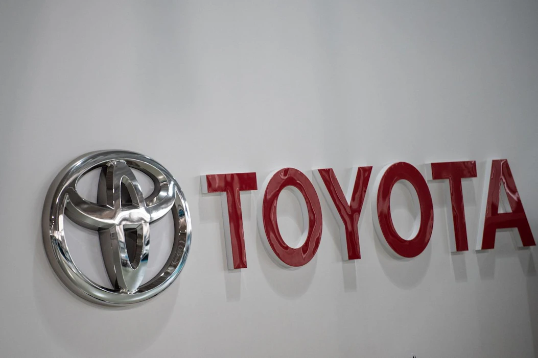 Toyotan mukaan koronapandemian vaikutus toimintaan on vakava ja jatkuu toistaiseksi. LEHTIKUVA/AFP
