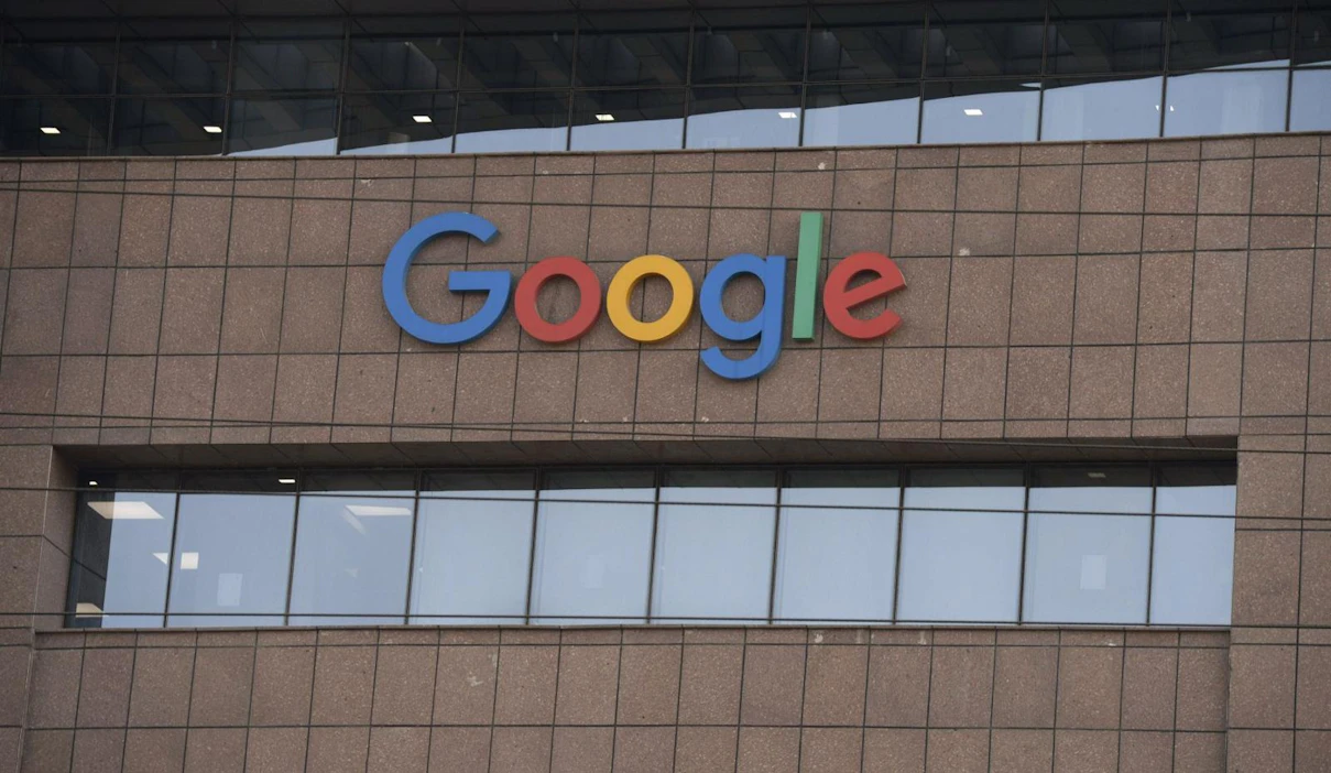 Australia julkaisi lakiluonnoksen, joka määräisi teknologiajätit, kuten Googlen, maksamaan tiedotusvälineille näiden tuottamasta uutissisällöstä.