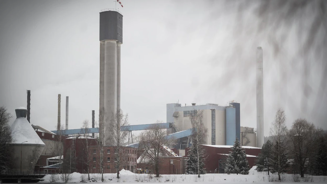 Paperiliiton lakko UPM:n tehtailla on jatkunut jo 12 viikkoa. Kuvassa on Jämsänkosken paperitehdas Jämsässä.