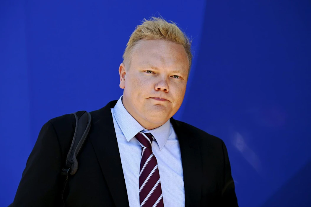 Kurvisen näkemyksen mukaan Veikkauksen tuotot tulisi siirtää valtion budjettiin vuoden 2024 alusta. LEHTIKUVA / MARKKU ULANDER