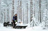 ”Metsäpalstat kannattaa tarkastaa vähintään kerran vuodessa”, Olli Jauhojärvi sanoo.