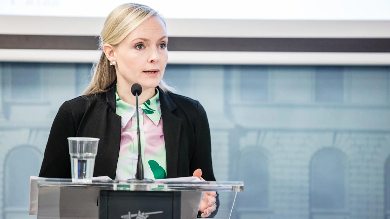 Ulkonaliikkumiskielto tarkoittaisi, että suomalaiset eivät pääsisi edes kävelylle metsään. Se olisi henkisesti kova paikka, muistutti Maria Ohisalo.