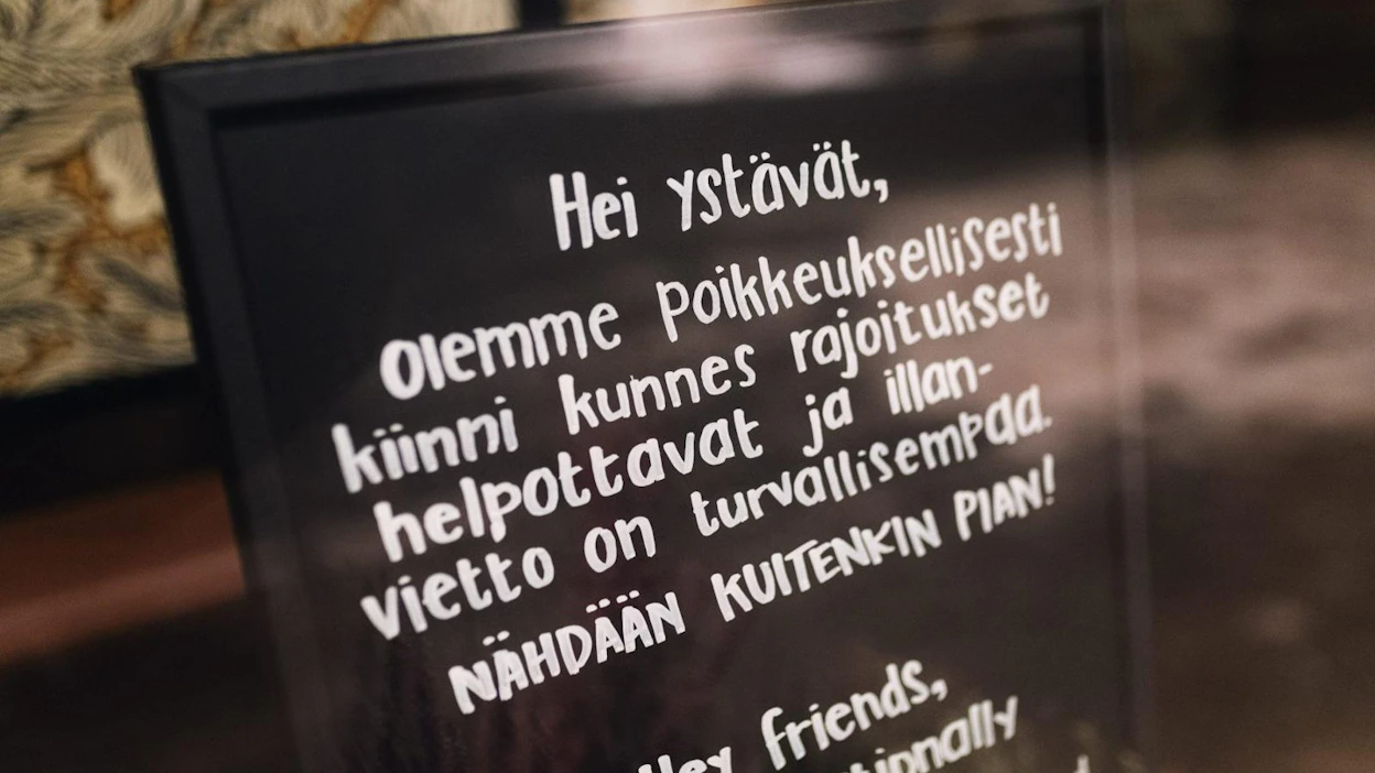 Maanantaina pääministeri Sanna Marin (sd.) sanoi haluavansa, että koronarajoituksista luovuttaisiin helmikuun aikana. LEHTIKUVA / RONI REKOMAA