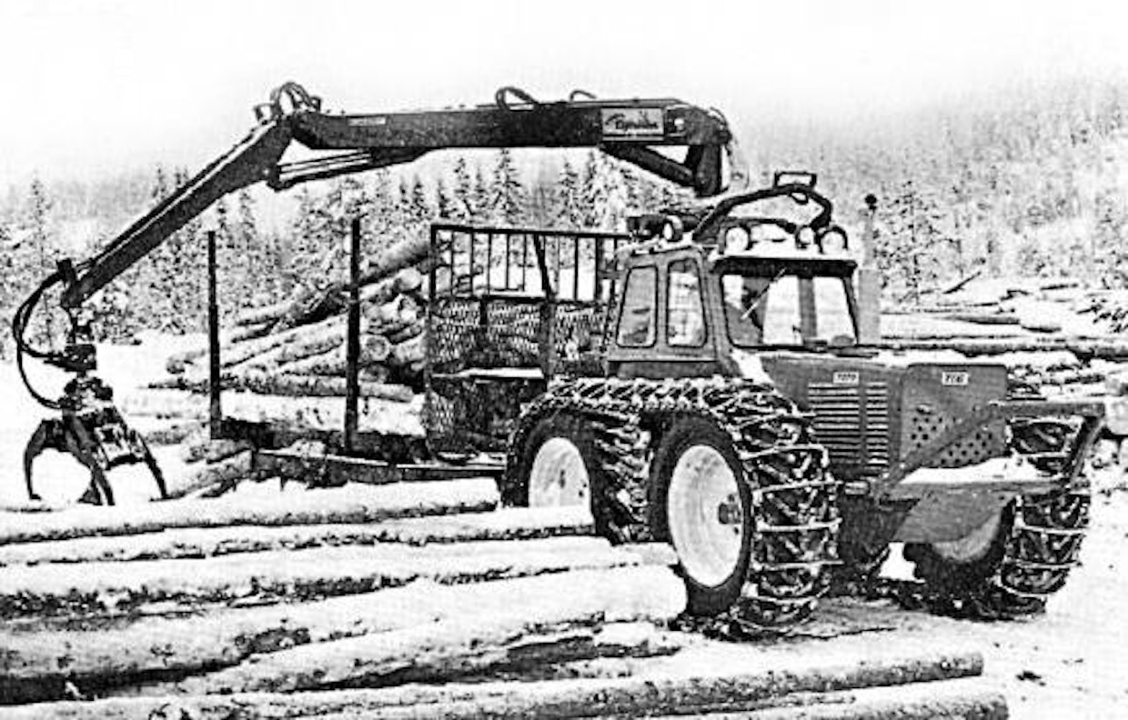 Uumajalainen Tegs Mekaniska Verkstad teki Ford 5000-pohjaisia telakoneita 60-luvun puolesta välistä lähtien. Traktorin sai joko normaalilla 8-nopeuksisella Ford-voimansiirrolla, tai Brockhouse 11F momentinmuunninvaihteistolla, jossa nopeuksia oli 6+R6. Perävaununa käytettiin L.Marttiinin Pomo 12-vaunua tai kitkarullavedolla varustettua Rottne RD 12-vaunua. Jälkimmäisessä tapauksessa traktori varustettiin ajovoimanotolla.