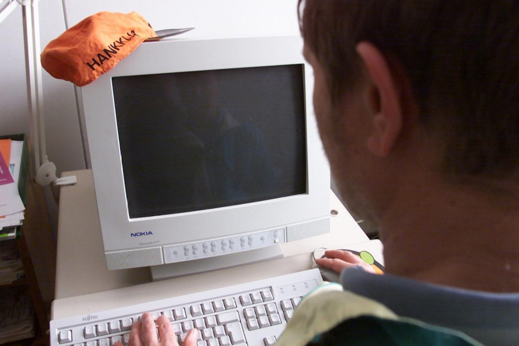 Katkojen aikana Rakenne- ja Puutarhatutkimuksen verkkopalveluihin ei pystynyt kirjautumaan.