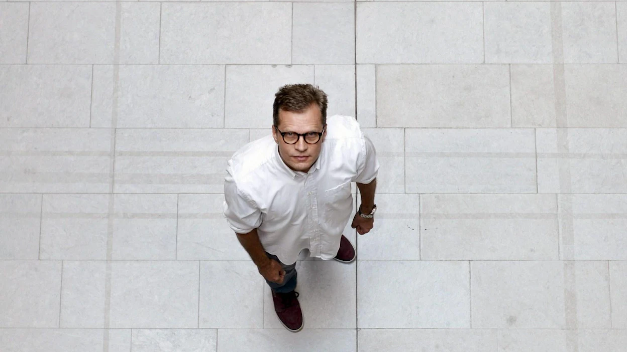 Mika Kivimäen mukaan omasta terveydestä kannattaa huolehtia. Esimerkiksi tupakointi, ylipaino ja korkea kolesteroli lisäävät todennäköisyyttä sille, että verisuoniin alkaa kertyä plakkia. LEHTIKUVA / ONNI OJALA
