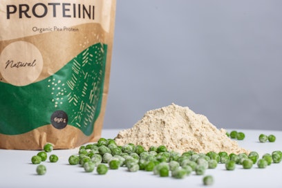 Proteiinin saanti on useimmilla riittävää, mutta moni ikäihminen tarvitsisi lisää proteiinia.